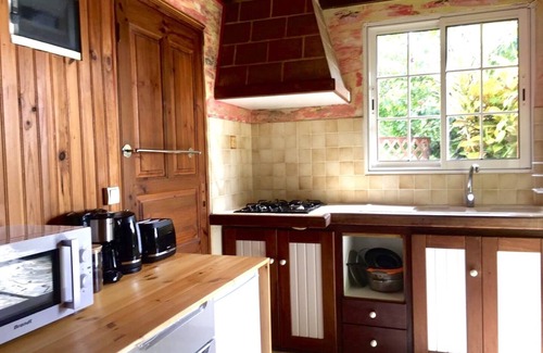 Capesterre-Belle-Eau House | Belle-Eau's nests, destination Chutes du Carbet