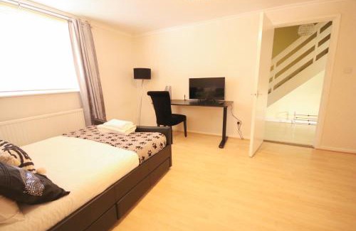 Kidlington Apartment | Bellengers Bee