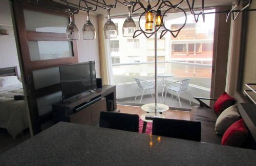 San Miguel Apartment | Bello departamento en edificio con vista al mar