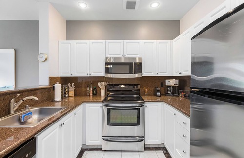 Belltown Apartment | Belltown Perch explore like a local