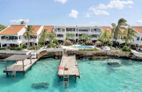 Belnem Apartment | Belmar Oceanfront Apartments 21 right on the ocean with diving facilities