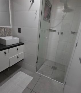 Centro House | Belo apartamento compartilhado beira mar no centro de BC