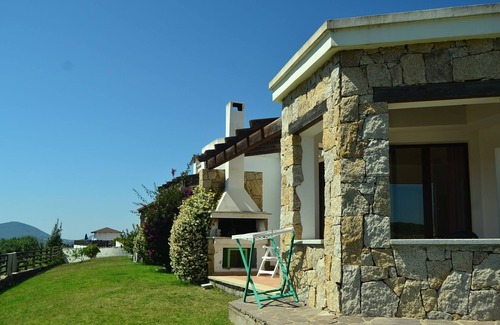 Alghero Villa | Belvilla by OYO Vista Blu Resort Villa Otto Pax