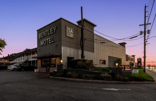 Linden Hotel | Bentley Motel