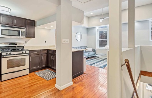 Benton Park Apartment | Benton Park | Private 2 Bedroom | Sleeps 6