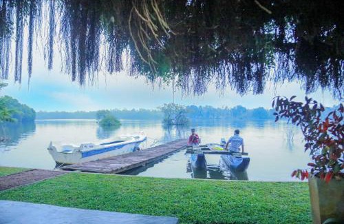 Darga Town Villa | Bentota River Villa