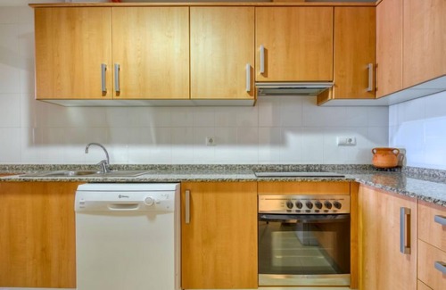 Platja de l'Arenal Apartment | Benvinguts by Interhome