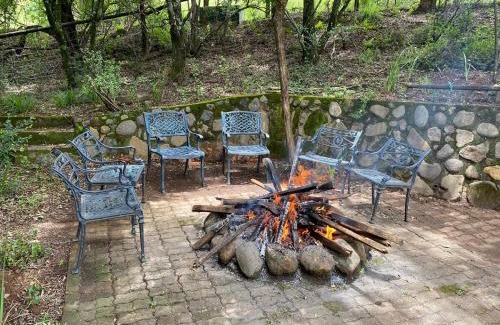 Cathkin Park House | Berg Escape Kiepersol - Spacious Luxury Family Home