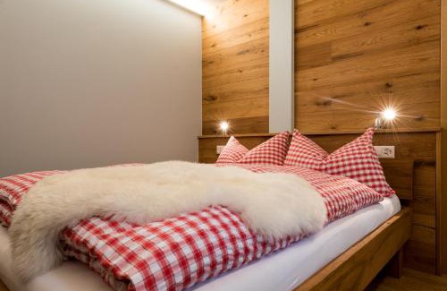 Ernen Cabin | Berghotel Chäserstatt