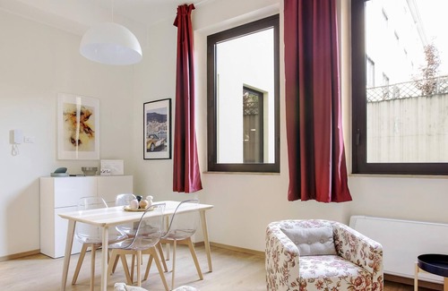 Loreto Apartment | Bergonzoli Place