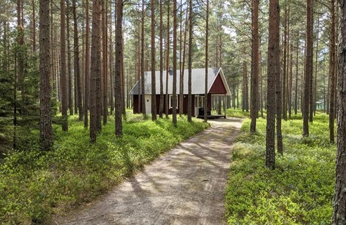 Laane-Nigula Parish House | Bergsby Noarootsi