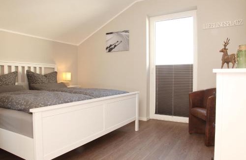 Braunlage Apartment | Bergtraum Braunlage im Harz, 17 Gäste, Sauna, Hottub-Pool