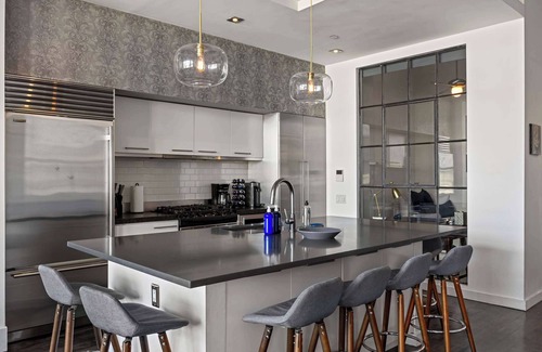 Williamsburg Apartment | Berry Loft IV by Rove | Loft w/Shared Gym, Rooftop