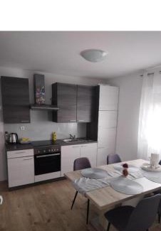 Gornji Kneginec Apartment | Best apartman