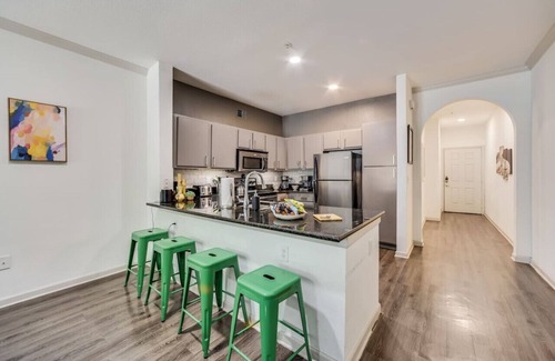 Bouldin Apartment | Best Austin Location, Pool, Style + Lots of Extras