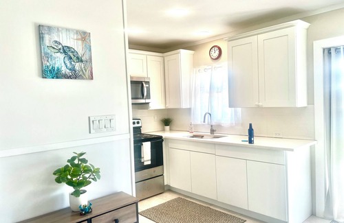 Matlacha House | Best Deal Available for a monthly rental home during season! ποΈπ¬