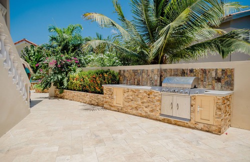 Noord Villa | Best Quality 2-bedroom Apartment 2 km From Eagle Beach