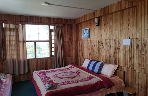 Theog Bed & Breakfast | Best suitable place for relaxing and rejuvenate.