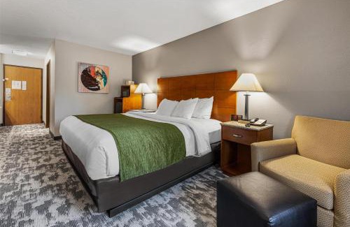 Wisconsin Dells Hotel | Best Western Ambassador Inn & Suites