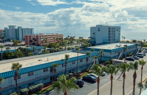Avon By The Sea Hotel | Best Western Cocoa Beach Hotel & Suites
