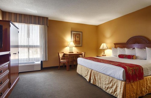 Dover Hotel | Best Western Galaxy Inn