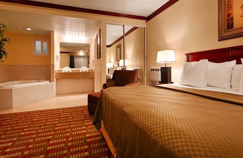 Roseburg Hotel | Best Western Garden Villa Inn