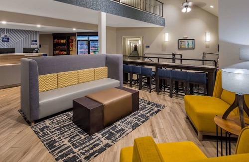 Seabrook Hotel | Best Western Hampshire Inn