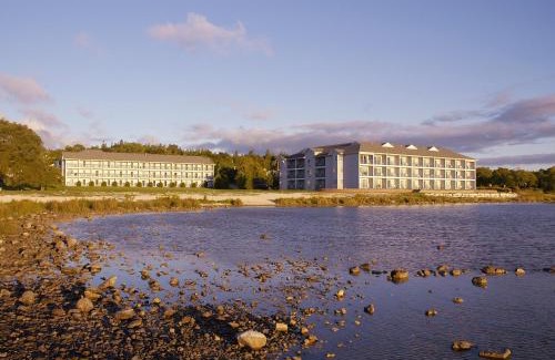 St Ignace Hotel | Best Western Harbour Pointe Lakefront