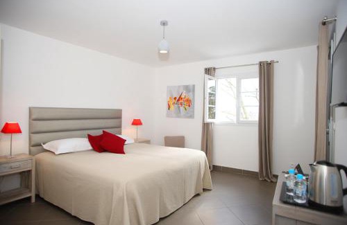 Calvi Hotel | Best Western Hotel Casa Bianca, Piscine Intérieure et Extérieure