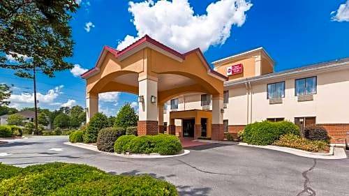 Greenville Hotel | Best Western Plus Suites Greenville