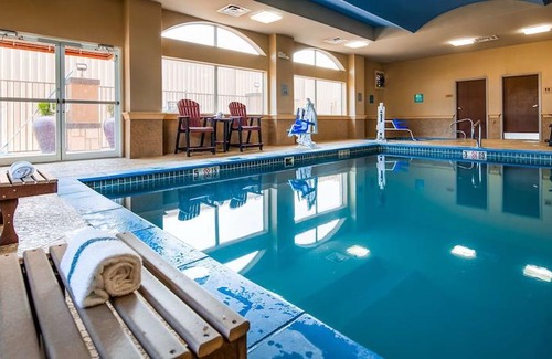 North Little Rock Hotel | Best Western Plus JFK Inn & Suites