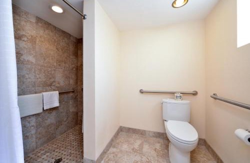 Kingman Hotel | Best Western Plus A Wayfarer's Inn & Suites