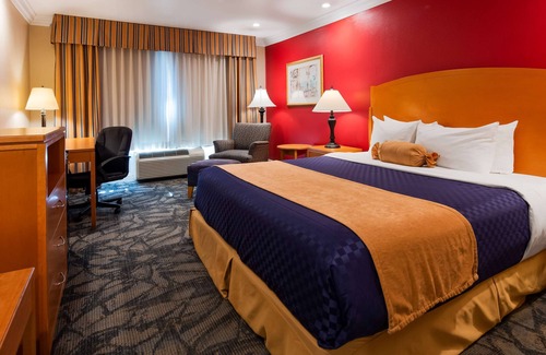 Placentia Hotel | Best Western Plus Anaheim Orange County Hotel