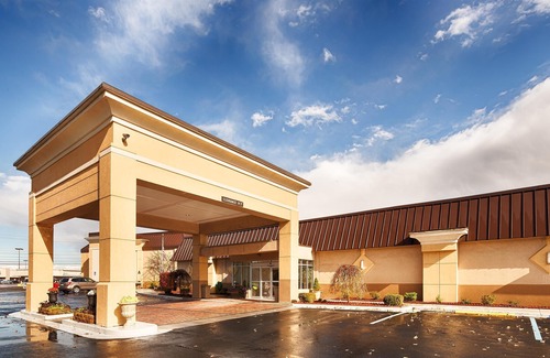 Bridgeport Hotel | Best Western Plus Bridgeport Inn