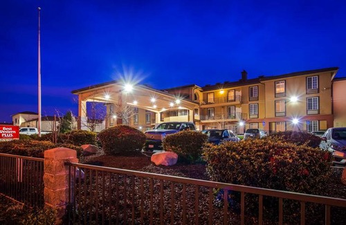 Tehachapi Hotel | Best Western Plus Country Park Hotel