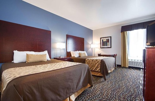 Brazil Hotel | Best Western Plus Covered Bridge Inn