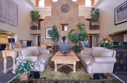 Kingman Hotel | Best Western Plus King's Inn and Suites