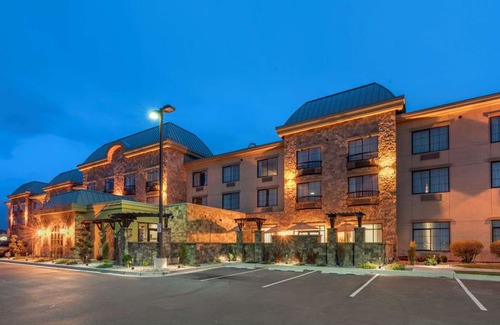 Pasco Hotel | BEST WESTERN Plus Pasco Inn & Suites