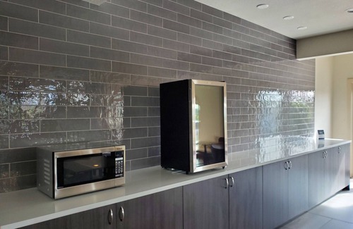 Renton Hotel | Best Western Plus Renton Inn