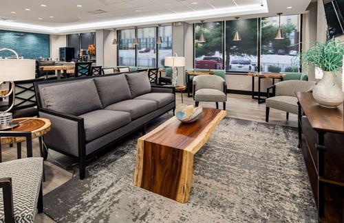 Greenville - Spartanburg Hotel | Best Western Plus Roper Mountain Road Inn & Suites