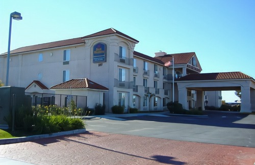 Salinas Hotel | Best Western Plus Salinas Valley Inn & Suites