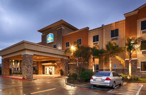 El Lago Hotel | Best Western Plus Seabrook Suites
