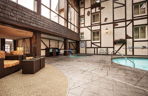 Downtown Minneapolis Hotel | Best Western Plus The Normandy Inn & Suites
