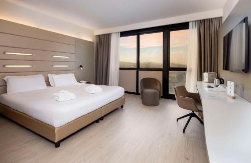 San Donato-San Vitale Hotel | Best Western Plus Tower Hotel Bologna