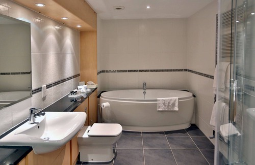 Ullesthorpe Hotel | Best Western Plus Ullesthorpe Court Hotel & Golf Club