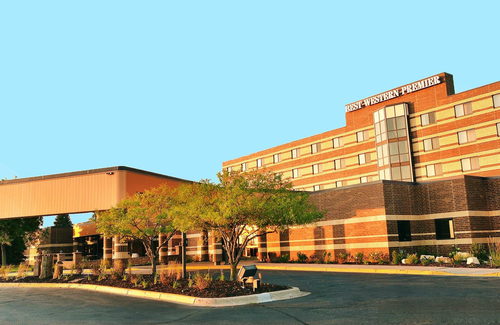 Burnsville Hotel | Best Western Premier Nicollet Inn