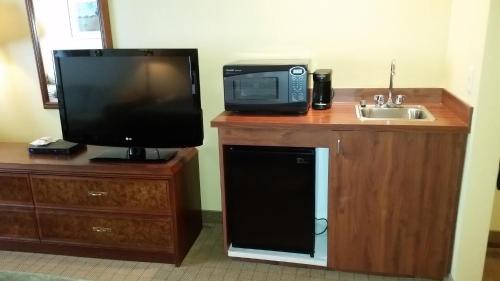 Reedsport Hotel | Best Western Salbasgeon Inn & Suites