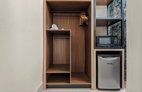 Gulfport Hotel | Best Western Seaway Inn