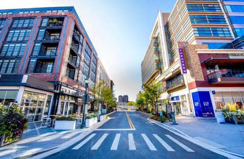 North Bethesda Hotel | Bethesda North Marriott Hotel & Conference Center