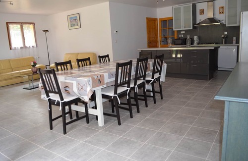 Les Arcs-sur-Argens House | Between forest and vineyards L'Arbousier *, 120m2, 3 bedrooms, swimming pool, from 6 to 9 pers